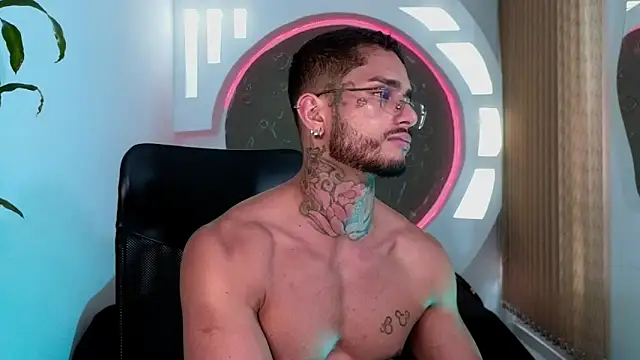 Alanrodgers live sex cam