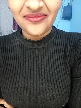 RomanticCouple432's cam snapshot