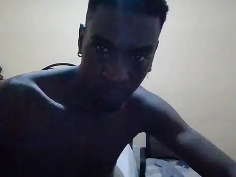 SmallGoodNut live sex cam