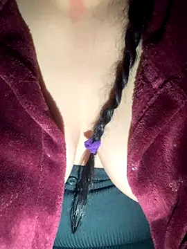 Sara782f's cam snapshot