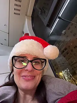 NataKitten live sex cam