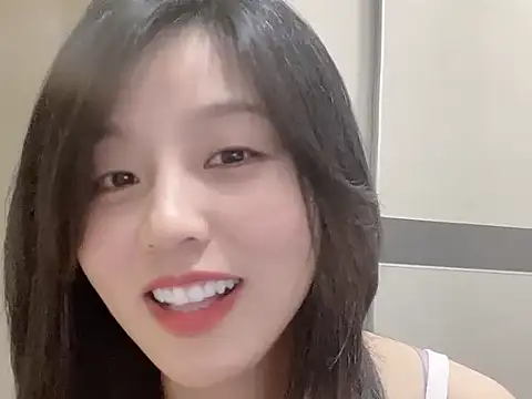 Aan1844's cam snapshot