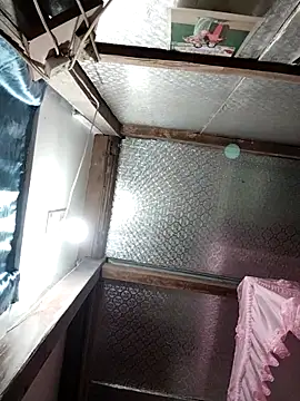 Feeling-hot's cam snapshot