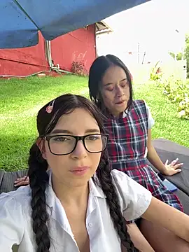 l0lita_sweet live sex cam