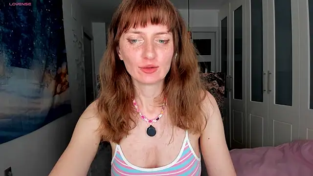 YourSexyNeighbour's cam snapshot