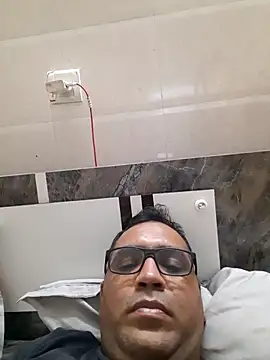 Hot-boy077 live sex cam