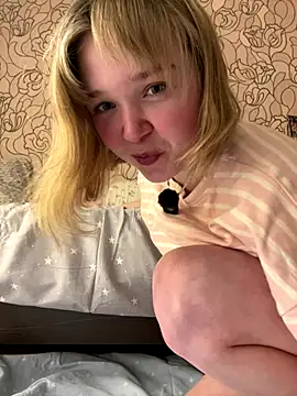 Emilly_Wills_'s cam snapshot