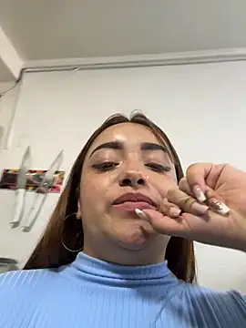 Tatiana_O live sex cam