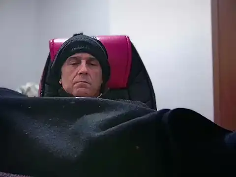 ALPHANDRE live sex cam