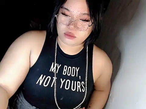 Iamyourdarkangelsucker live sex cam