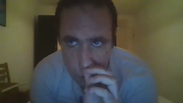 adameva2019's cam snapshot