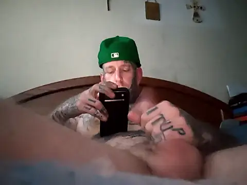 tattooed4you's cam snapshot