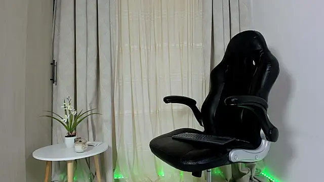 Biscuit_oliva live sex cam