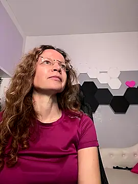 AnnikaRose live sex cam