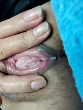 Lyly_suri07's cam snapshot