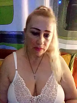 Esenia505's cam snapshot