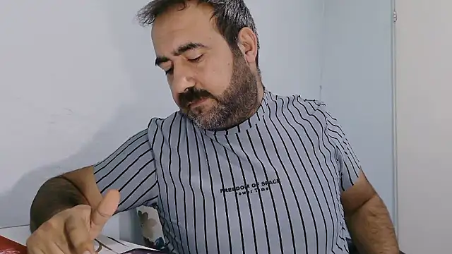 big_snakee live sex cam