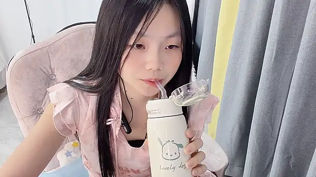 Lena-yyds live sex cam