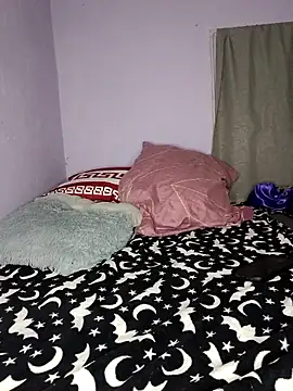 Liaprettygirl live sex cam