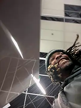 2HandsLong live sex cam