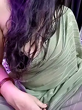 kaamuk_shweta live sex cam