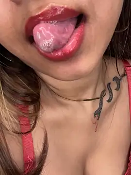 Jlasspitmnoscekhm's cam snapshot