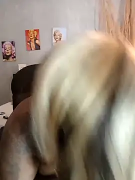 nahiarapalmer19's cam snapshot