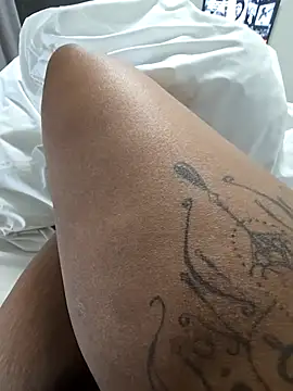 BoobWorldhere's cam snapshot