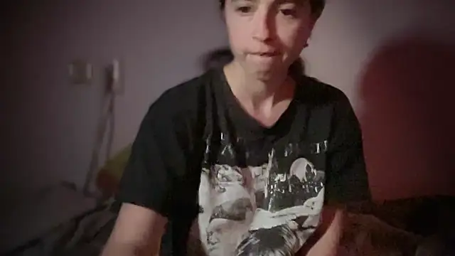 Aphr0ditee's cam snapshot