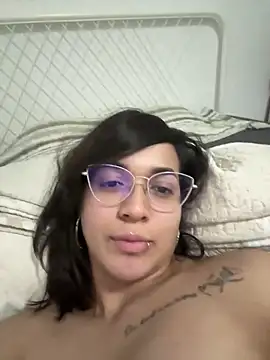 MiaMorenoo's cam snapshot