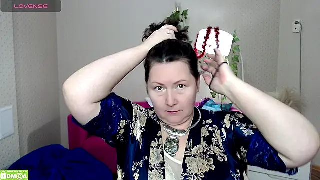 milf_hornys's cam snapshot