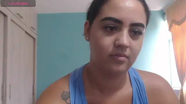 Anthonela_Queen's cam snapshot