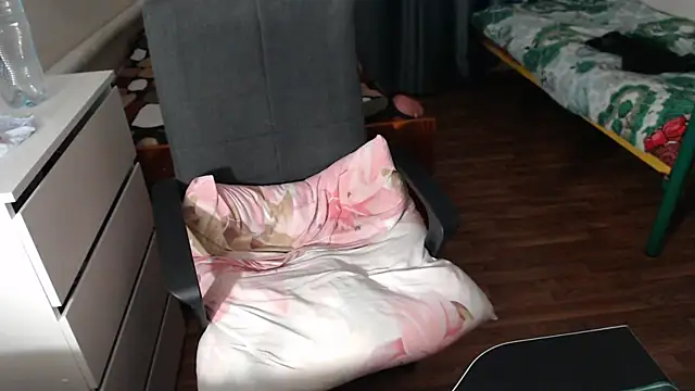 EvaMiron live sex cam