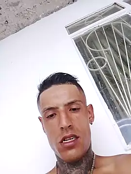 Negroking1130 live sex cam