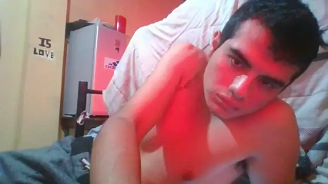 Ortiz3404 live sex cam