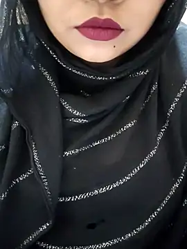 Indian-Nazia live sex cam