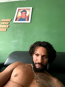 leon97hot live sex cam