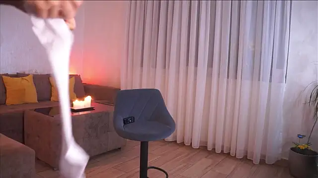 angelinaRae's cam snapshot