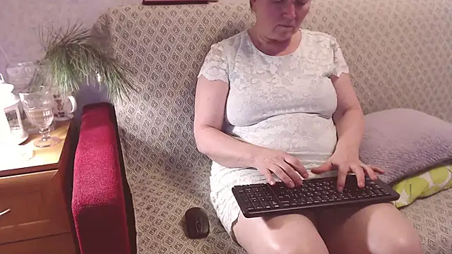 zarinafonliberman's cam snapshot