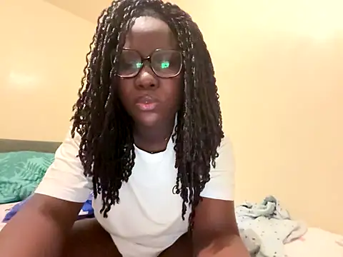 Midlle20's cam snapshot