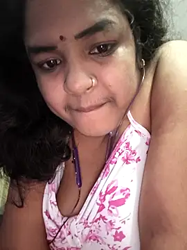 Deborbhavi222's cam snapshot