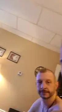 Davo84123 live sex cam