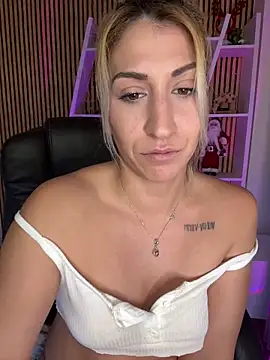 sofiah_ live sex cam