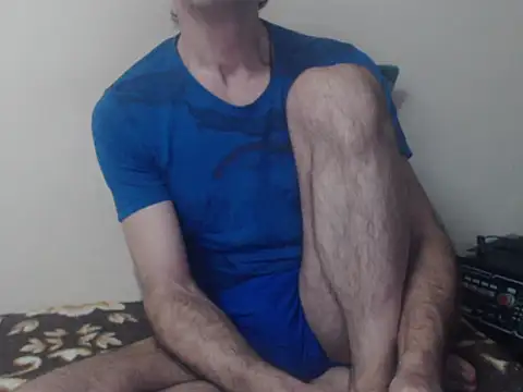 yvesstorm1 live sex cam