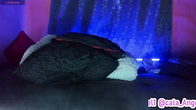 Cata-angel's cam snapshot