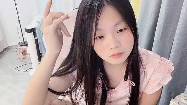 Lena-yyds live sex cam