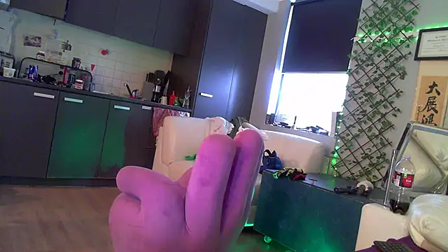 Tha_Body live sex cam