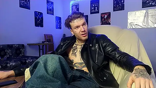 Huntall77's cam snapshot