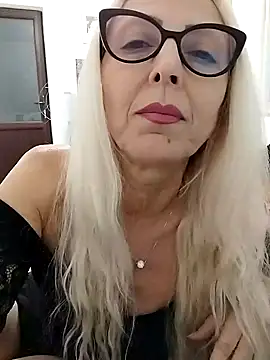 _sexyBLONDE46_ live sex cam