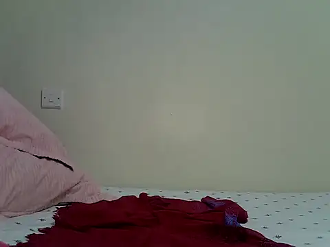 Lenah_2's cam snapshot